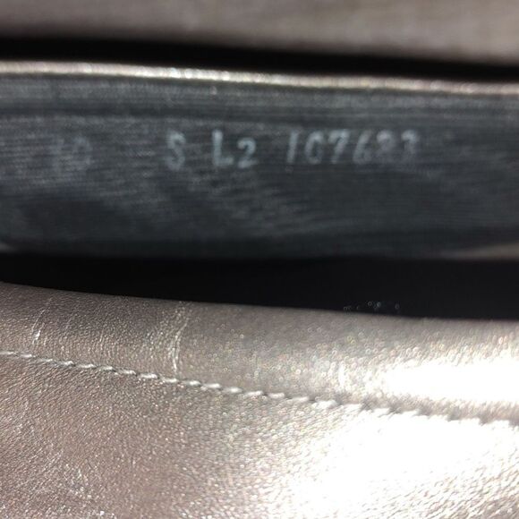 S.A.S. Metallic Pewter color womens loafers  Sz  10  EUC worn once - Picture 9 of 9